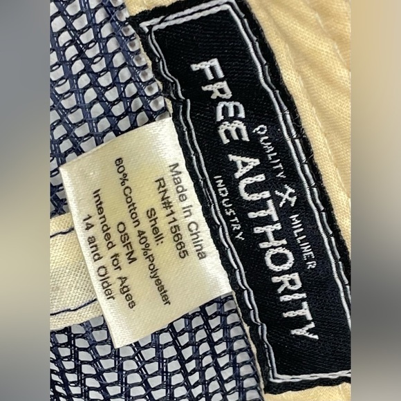 FREEPORT authority hat in blue and red so that you can show that American pride - Picture 5 of 7